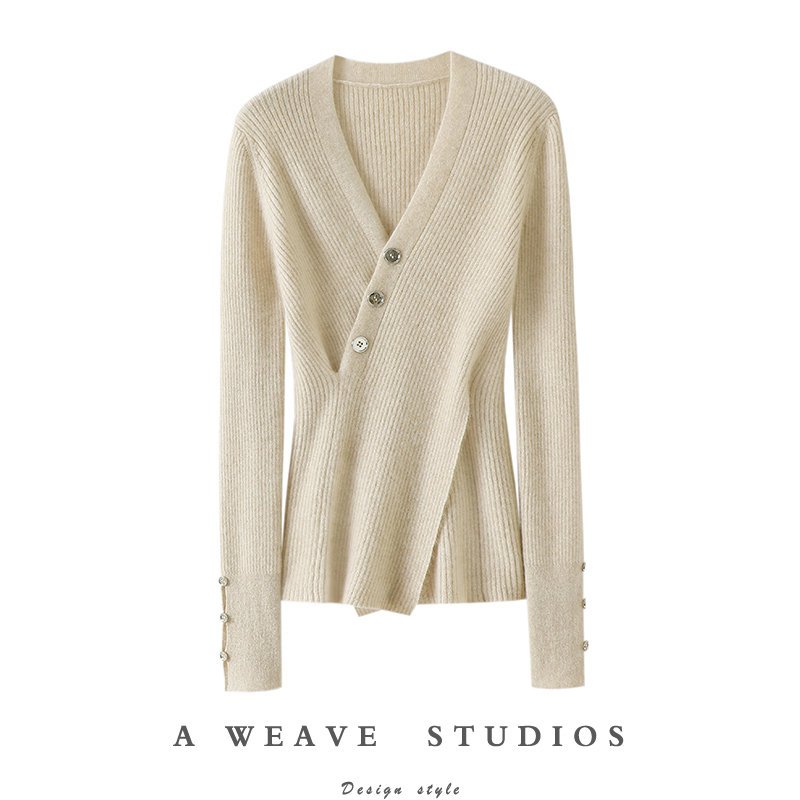 Qichao Is Really Comfortable to Wear~ V-Neck 100% Pure Cashmere Sweater for Women, Pure Cashmere Knitwear, Slim-Fit Base Layer Sweater