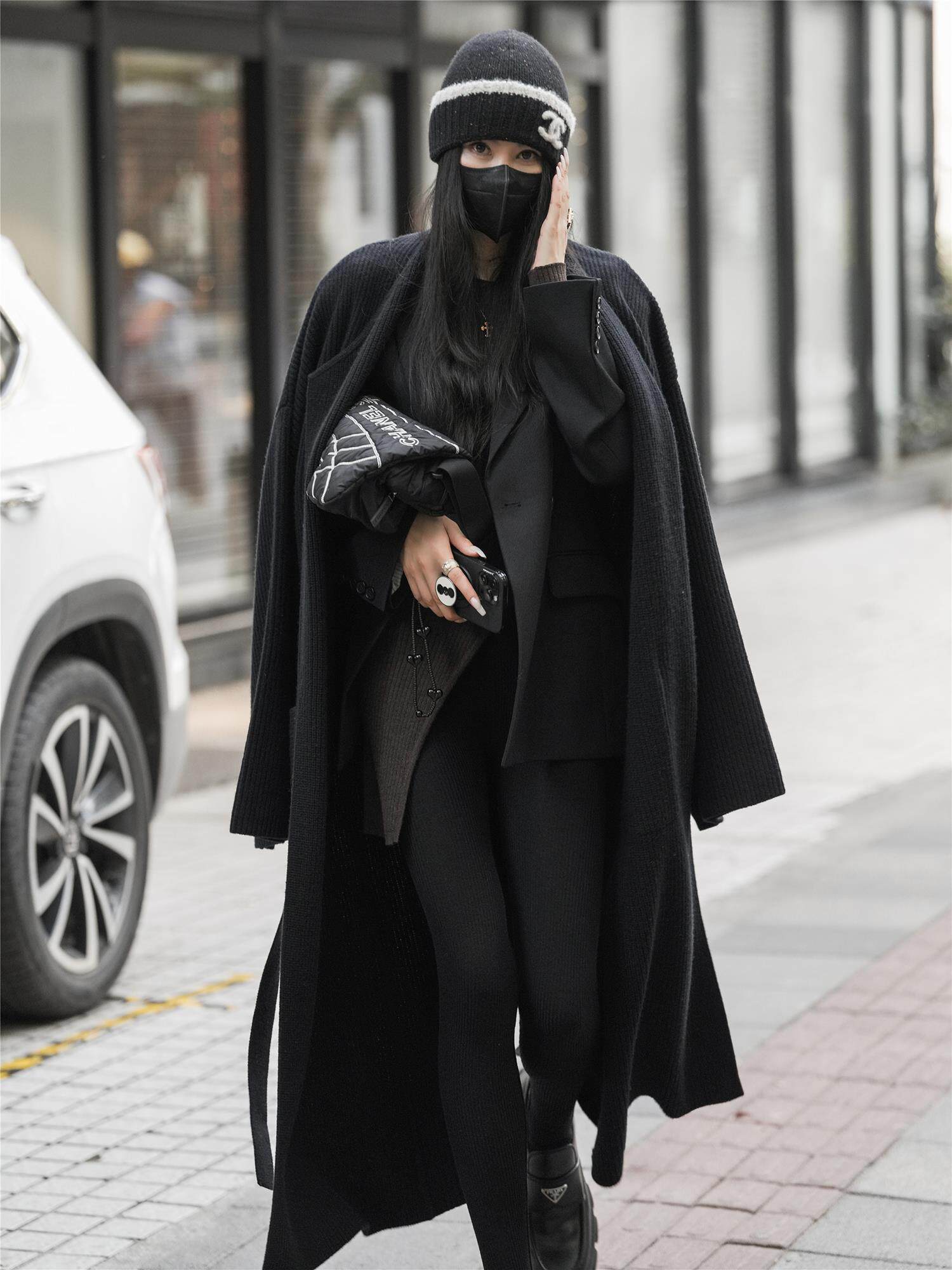 A (1).jpg