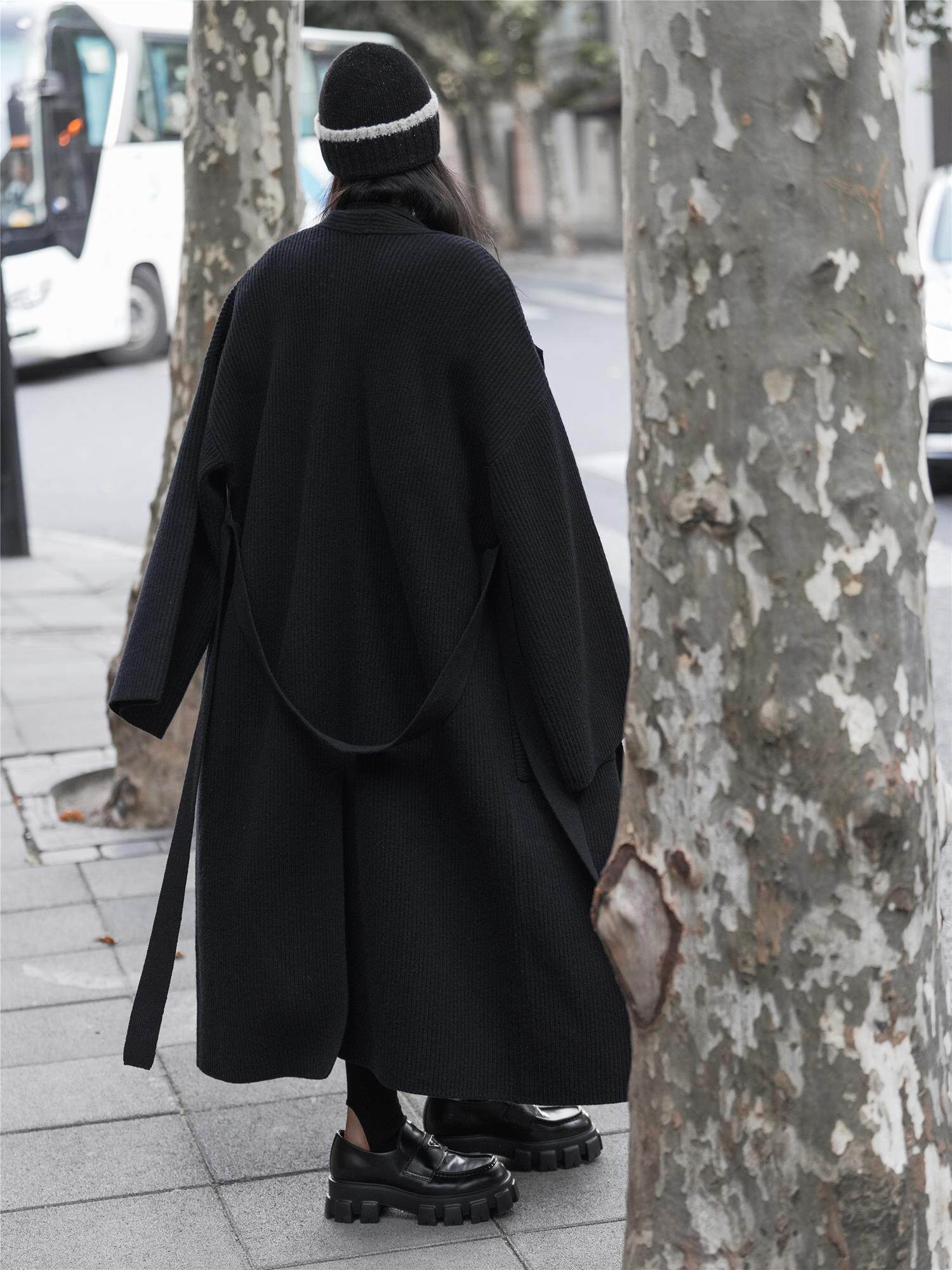 B (5).jpg