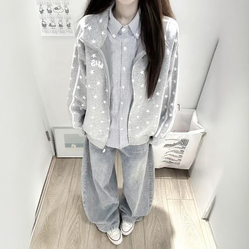 American Retro Cardigan Jacket for Women, Autumn 2026 New Style, Lazy Style with Star Print, Loose Stand-Up Collar Jacket Sweatshirt