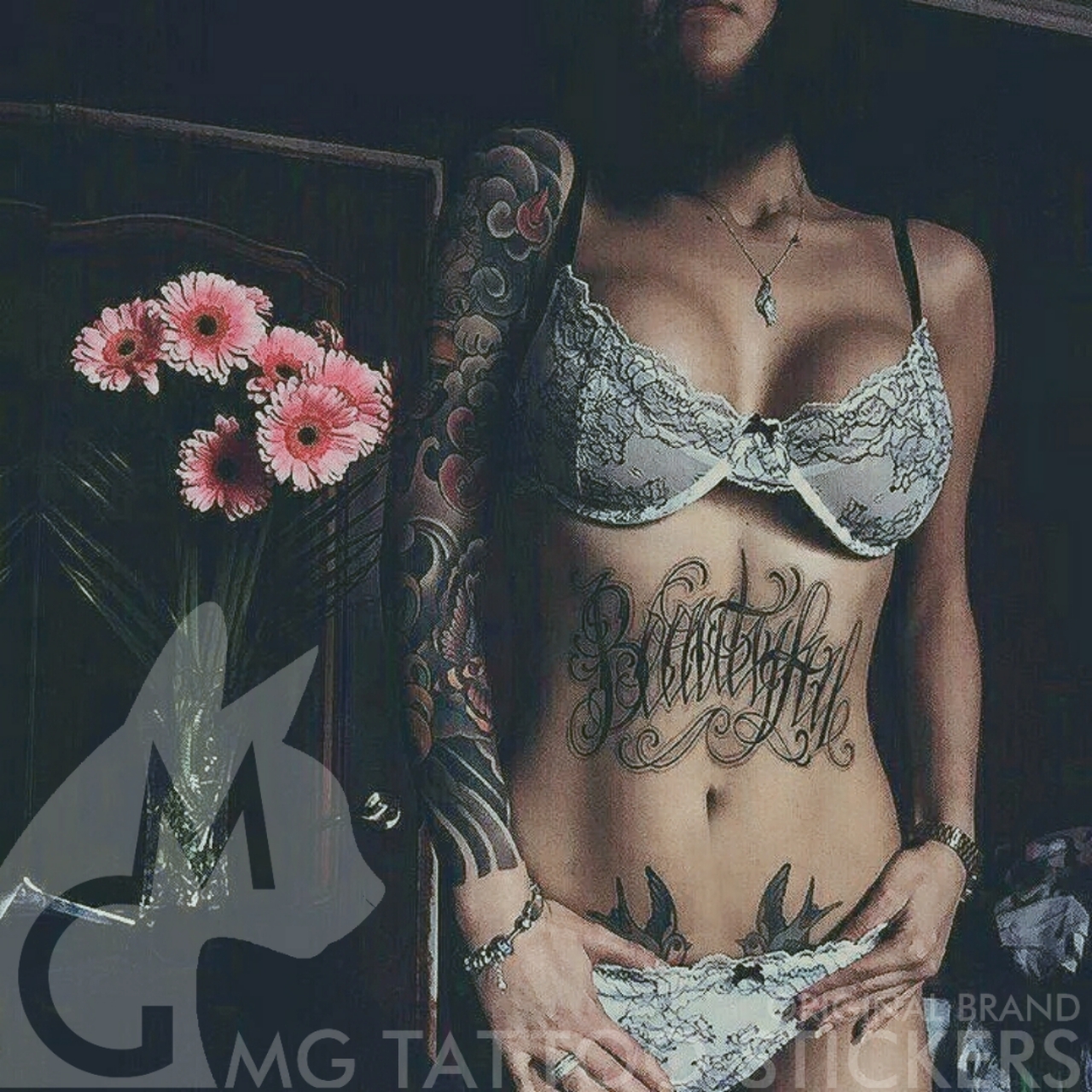 MG tattoo patch hand-painted TATTOO European and American cool English flower body belly scar abs show tattooed patch