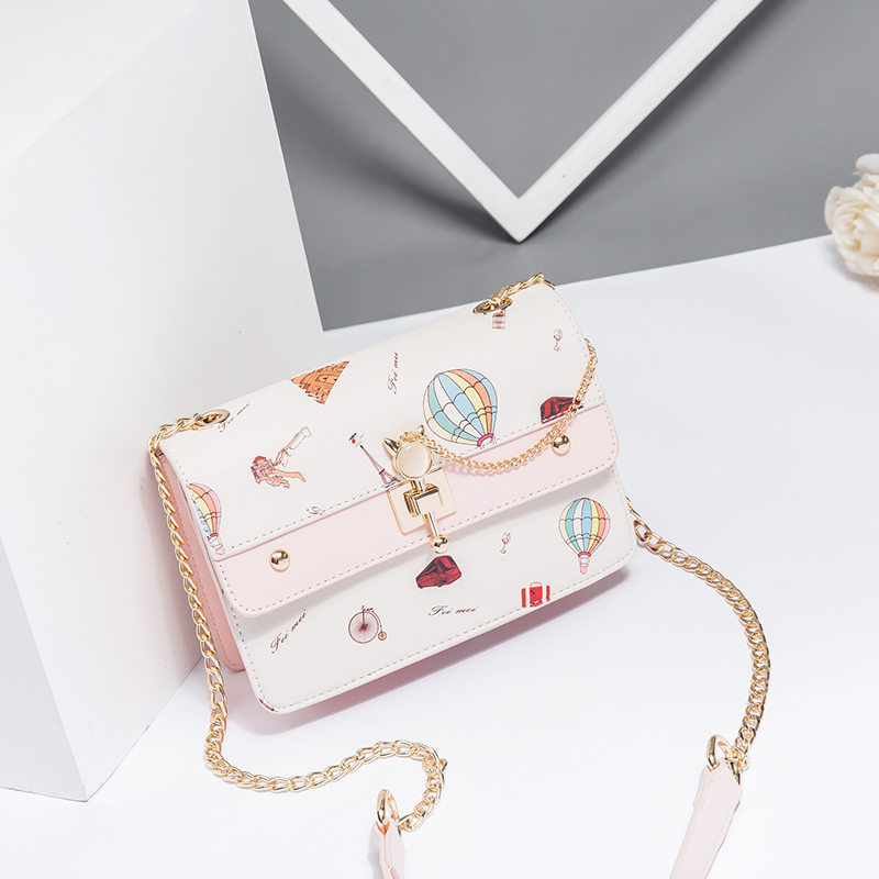 Bag Girl 2022 new 100 hitch student ins single shoulder inclined satchel fashion small crowdwomen bag summer chain bag