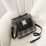 Сумка через плечо, модная брендовая сумка на одно плечо, в западном стиле