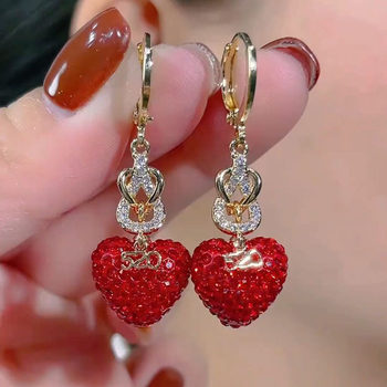 Japanese Premium New Model Ultra-Shiny Red Full Diamond Heart Earrings, Light Luxury, High-End Feel, Niche and Unique Ear Clips, Elegant and High-Class