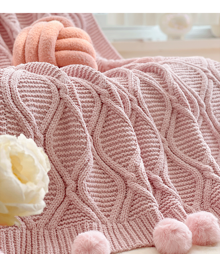 Manyue Home Ins Network Red Same Type Plush Knitted Blanket Nap Cover Blanket Office Air Conditioning Blanket Bedroom_voghion.com