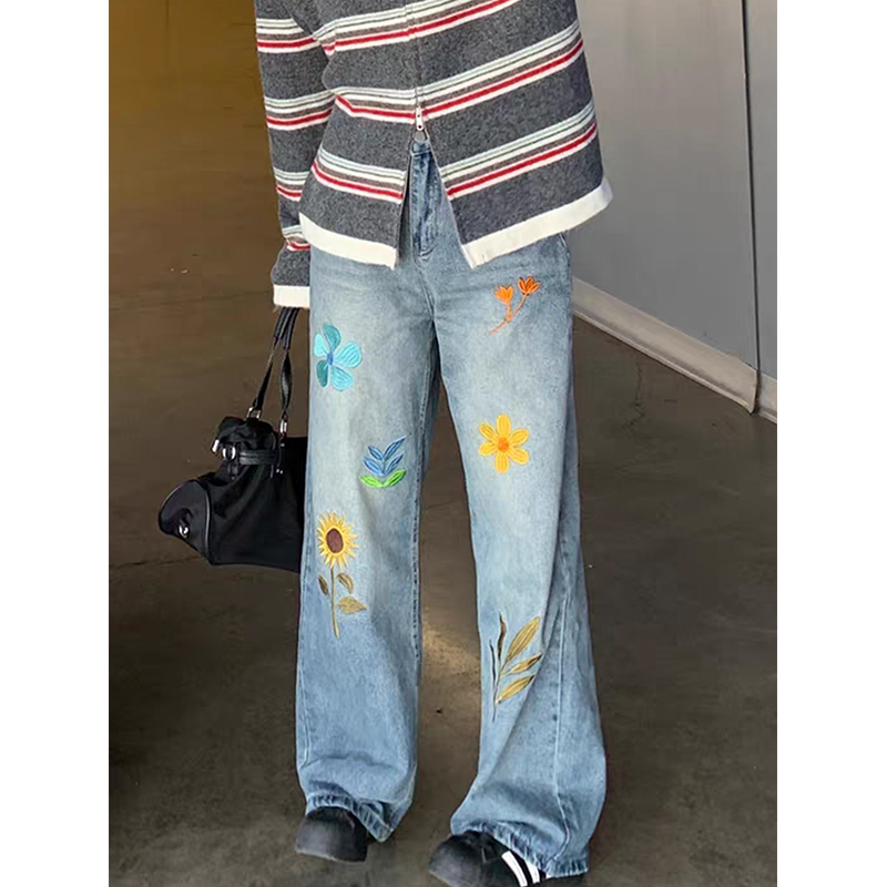 Niche Design Floral Embroidered Jeans for Men and Women, Spring and Autumn American Style Trendy Brand Hip-Hop Loose Straight-Leg Pants Niche Design Floral Embroidered Jeans for Men and Women, Spring and Autumn American Style Trendy Brand Hip-Hop Loose Straight-Leg Pants