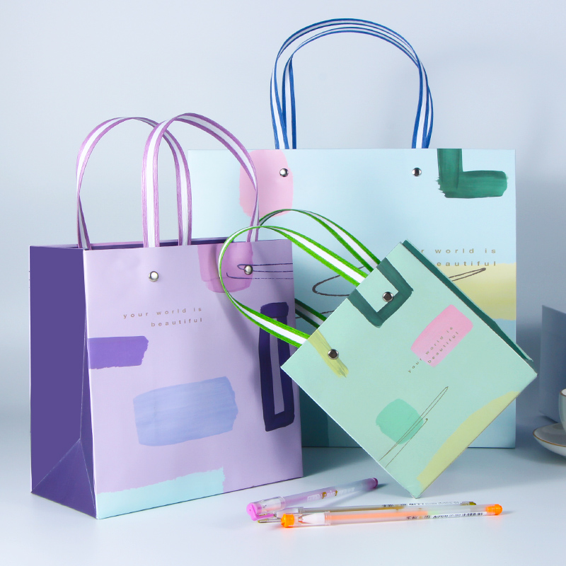 Simple gift bag Small fresh gift Paper bag packaging Hand gift Birthday festival Mother's Day gift Tote bag