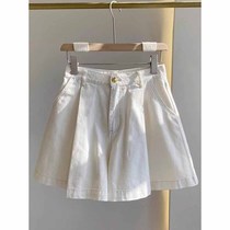 Corée du Sud 2024 printemps et été de nouvelles jambes larges larges jambes larges Un caractère blanc denim shorts femme occasionnel 100 tours bon à porter