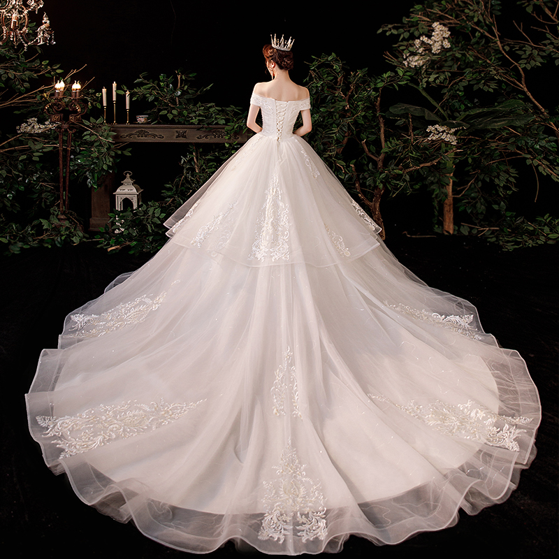 Main wedding dress 2024 new bride French -style shoulder -shoulder main yarn high -end texture tail summer small people out of the gauze Main wedding dress 2024 new bride French -style shoulder -shoulder main yarn high -end texture tail summer small people out of the gauze
