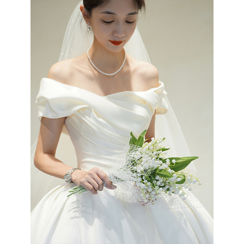 Advanced dress for bride, open shoulders, 2023 collection, french style, suitable for teen, high-quality style, lace dress