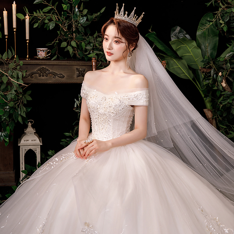 Main wedding dress 2024 new bride French -style shoulder -shoulder main yarn high -end texture tail summer small people out of the gauze Main wedding dress 2024 new bride French -style shoulder -shoulder main yarn high -end texture tail summer small people out of the gauze