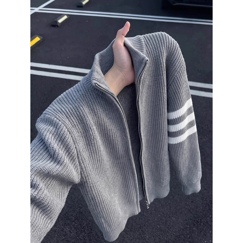American-Style Three-Stripe Knitted Cardigan Sweater for Men, Autumn Cleanfit High-End Lazy Style Zip-Up Jacket