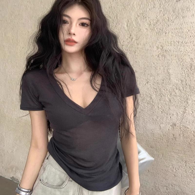 Summer Pure Desire Hot Girl Style Thin Slightly See-Through Sexy V-Neck T-Shirt for Women, Fashionable and High-End Clavicle Short-Sleeve Top
