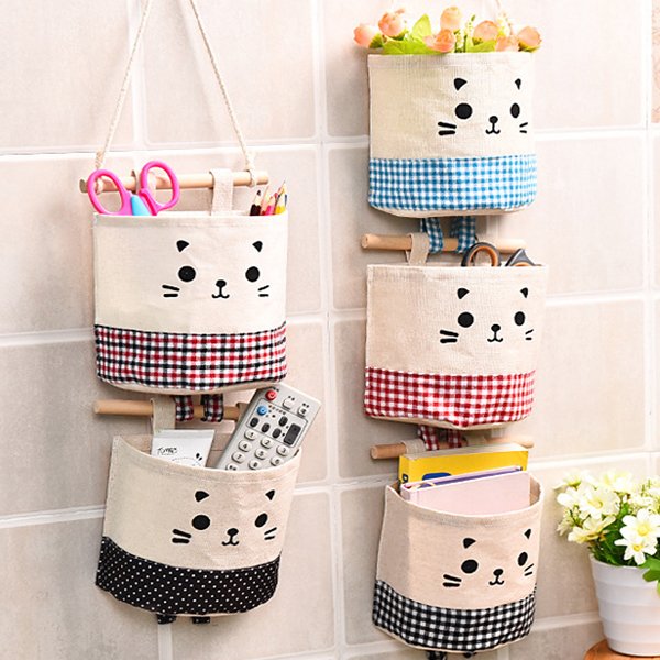 Cotton linen fabric adorable 5 pockets Containing Cloth Bag Dorm hanging wall Suspended Storage Substance Debris small hanging bag 2