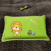 Серебряный маленький чехол подушки льва