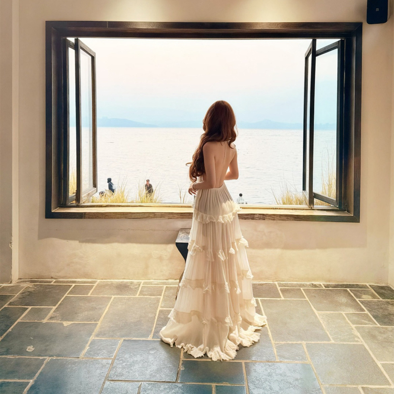 Tyrande Yunnan Dali Resort-Style Halter Neck Backless V-Neck Spaghetti Strap Dress, the First Choice for Beach Photoshoots, Long Dress