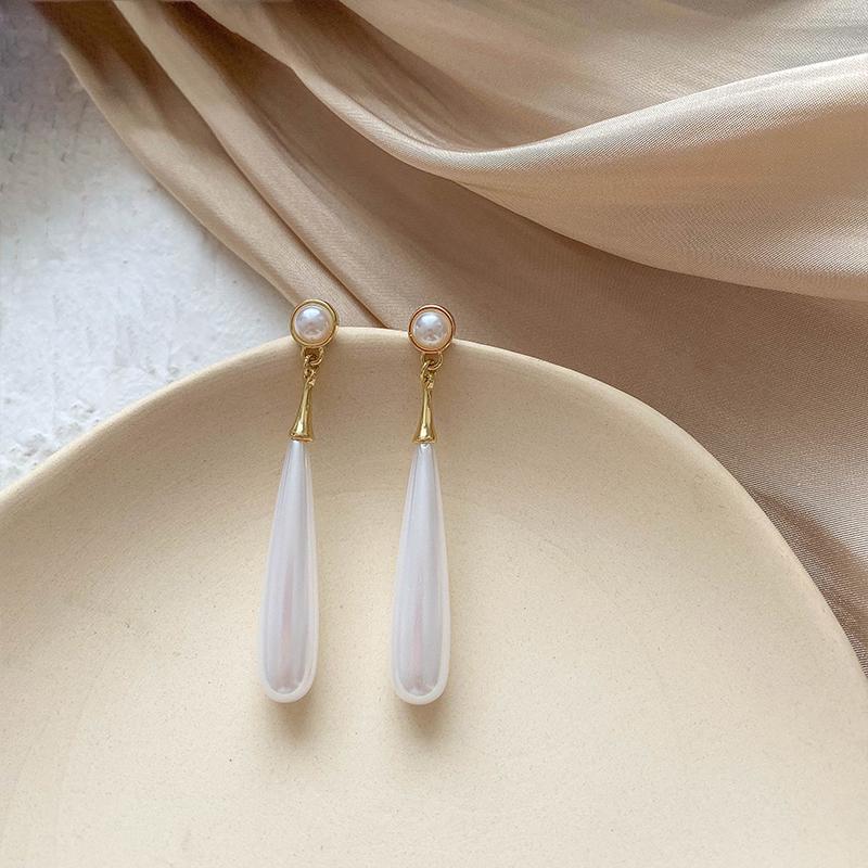 Korean high-end temperament earrings retro silver needle ear needle water drop pearl long version earrings niche fashion earrings women