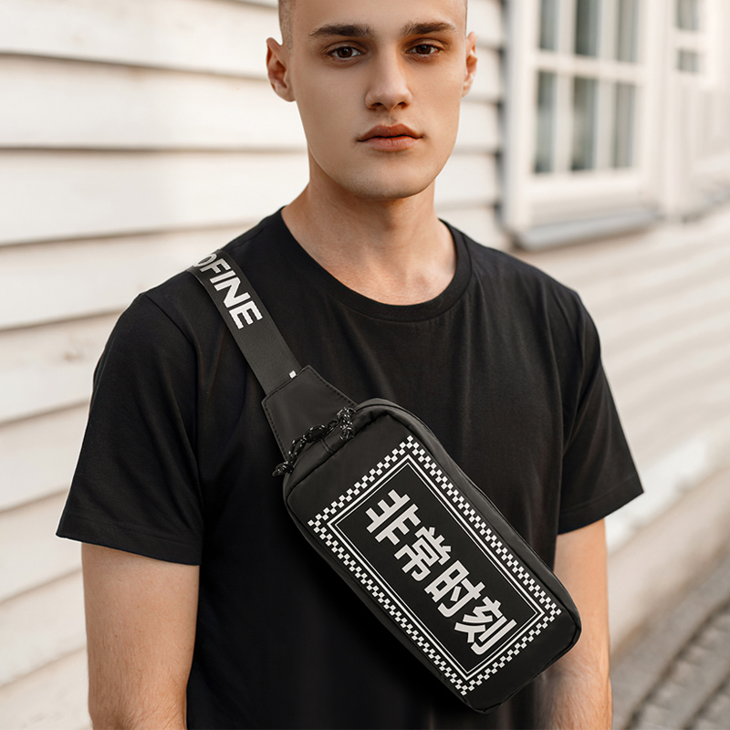 National Wind Outdoor Single Shoulder Slanted Satchel for men and women Tide Signs Ins Fashion Waterproof pockets Korean version Trend Casual Chest Bag