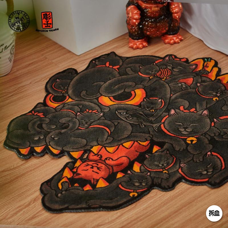 紅蓮百猫　カーペット　ラグ　雑貨　インテリア　ポップアート//OFF ART 现货OFFART阿壬百猫红莲哥斯拉家居日系潮流艺术地毯，拆盒揭秘