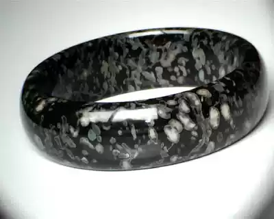 Spring blossoms Luoyang plum blossom jade bracelet natural jade bracelet peach pollen agate red emerald green jade bracelet 57