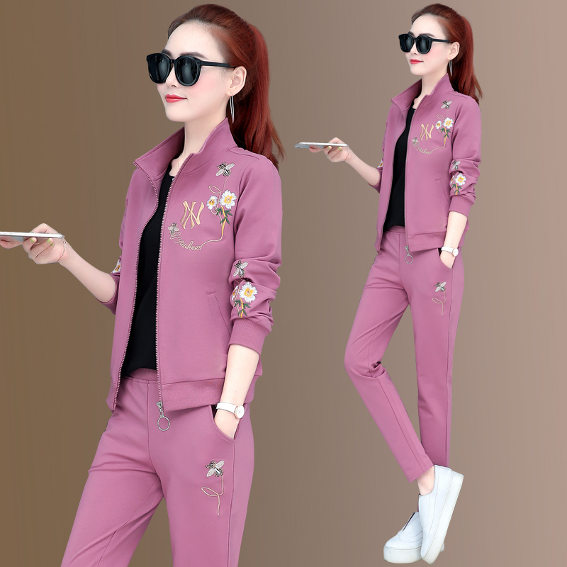Leisure set women spring and autumn 2021 New Korean fashion foreign style sportswear loose clothes age three sets