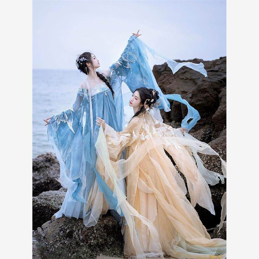 七七锦鲤神话系列原创重工刺绣露肩大袖衫齐胸裙汉服女拖尾套装！国风