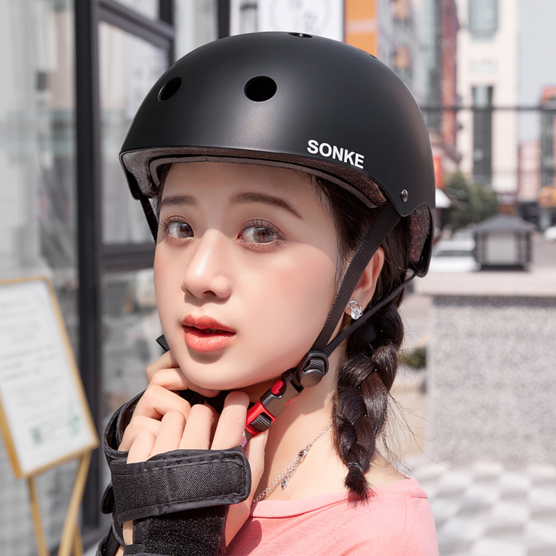 Songke skateboard helmet Children's adult balance extreme helmet Skating shoes sports hip-hop climbing electric car cap