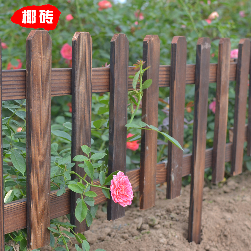 Outdoor Solid Wood Fence Garden Lawn Inserts Embalming Wood Fencing Guardrails Outdoor Patio Decorated Wood Fence Railing