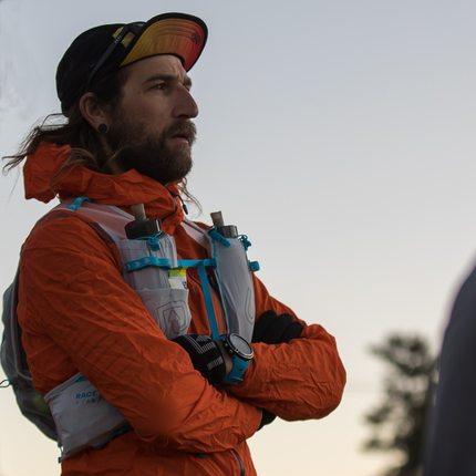 UD Race Race Racing TO5 0 men and women cross-country running marathon lightweight kettle bag carry 8 5L