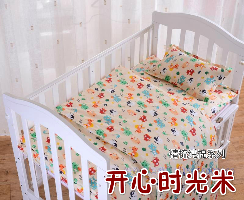 Mẫu giáo ba mảnh quilt cover quilt cover quilt cover gối bé Cotton bông twill có thể được mua trong một mảnh mền tuyết