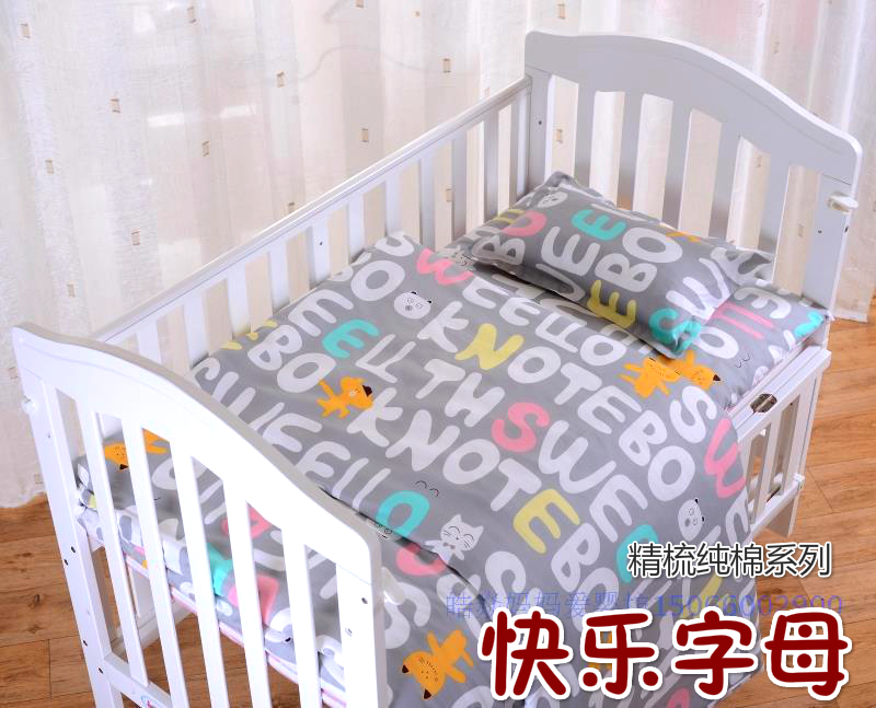 Mẫu giáo ba mảnh quilt cover quilt cover quilt cover gối bé Cotton bông twill có thể được mua trong một mảnh mền tuyết