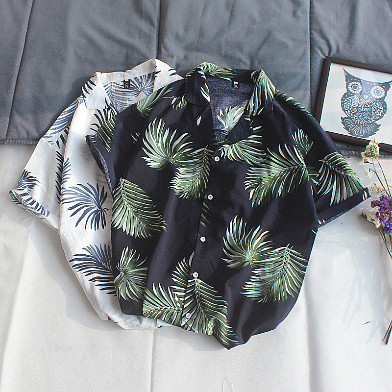 Korean design short-sleeved floral shirt men's Hong Kong style retro loose vacation Hawaii very fairy shirt jacket men