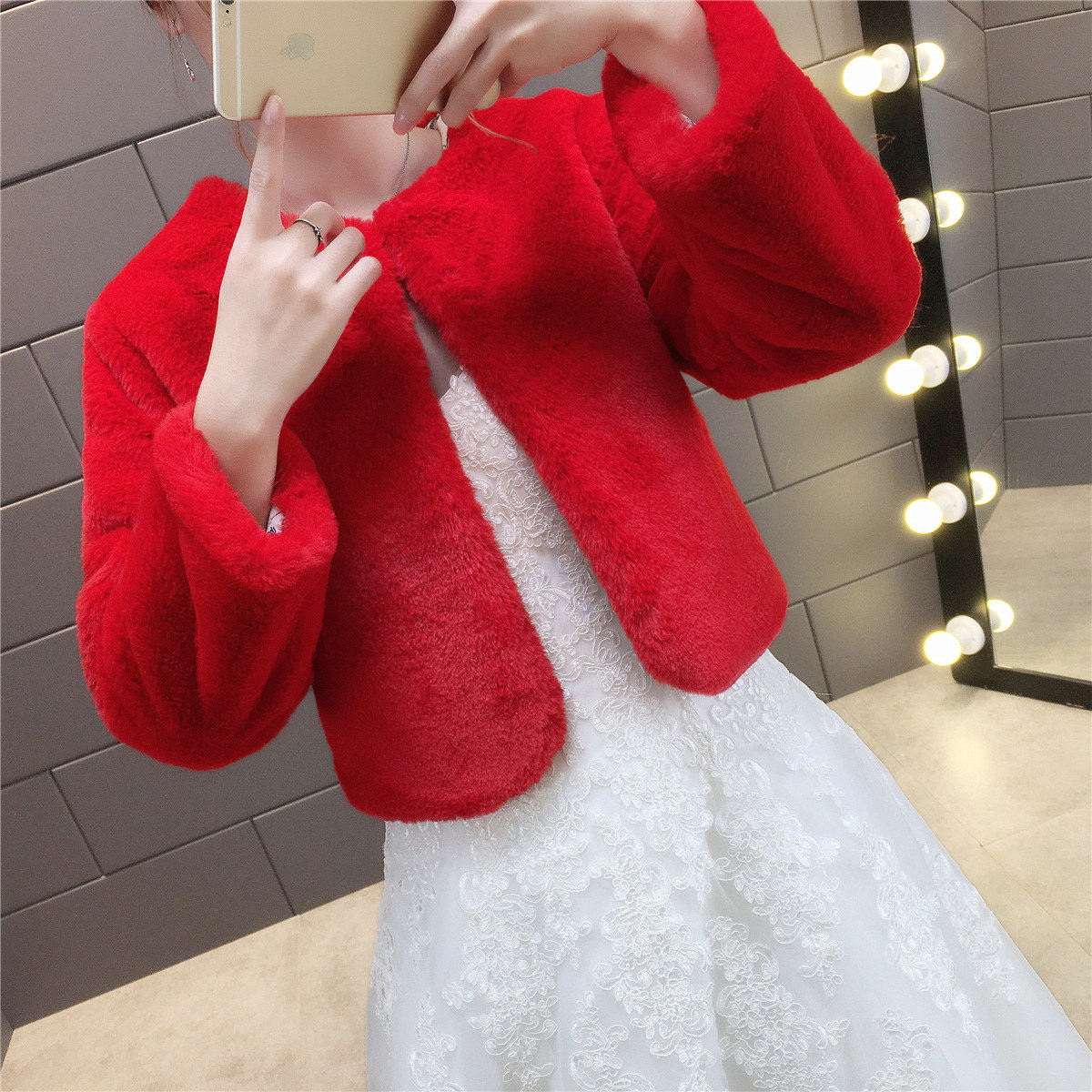 Wedding Dress Cape Winter 2023 New Bride Hairy Shawl Shoulders Long Sleeve Red Coat Gown Bridesmaid Warm Thick Outlap-Taobao