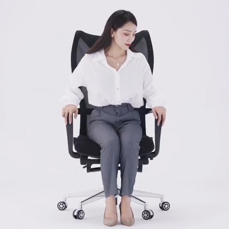 Computer chair can lie in office chair comfortable and breathable mesh fabric can lay flat close to 180-degree boss chair comfortable for long sitting wire control