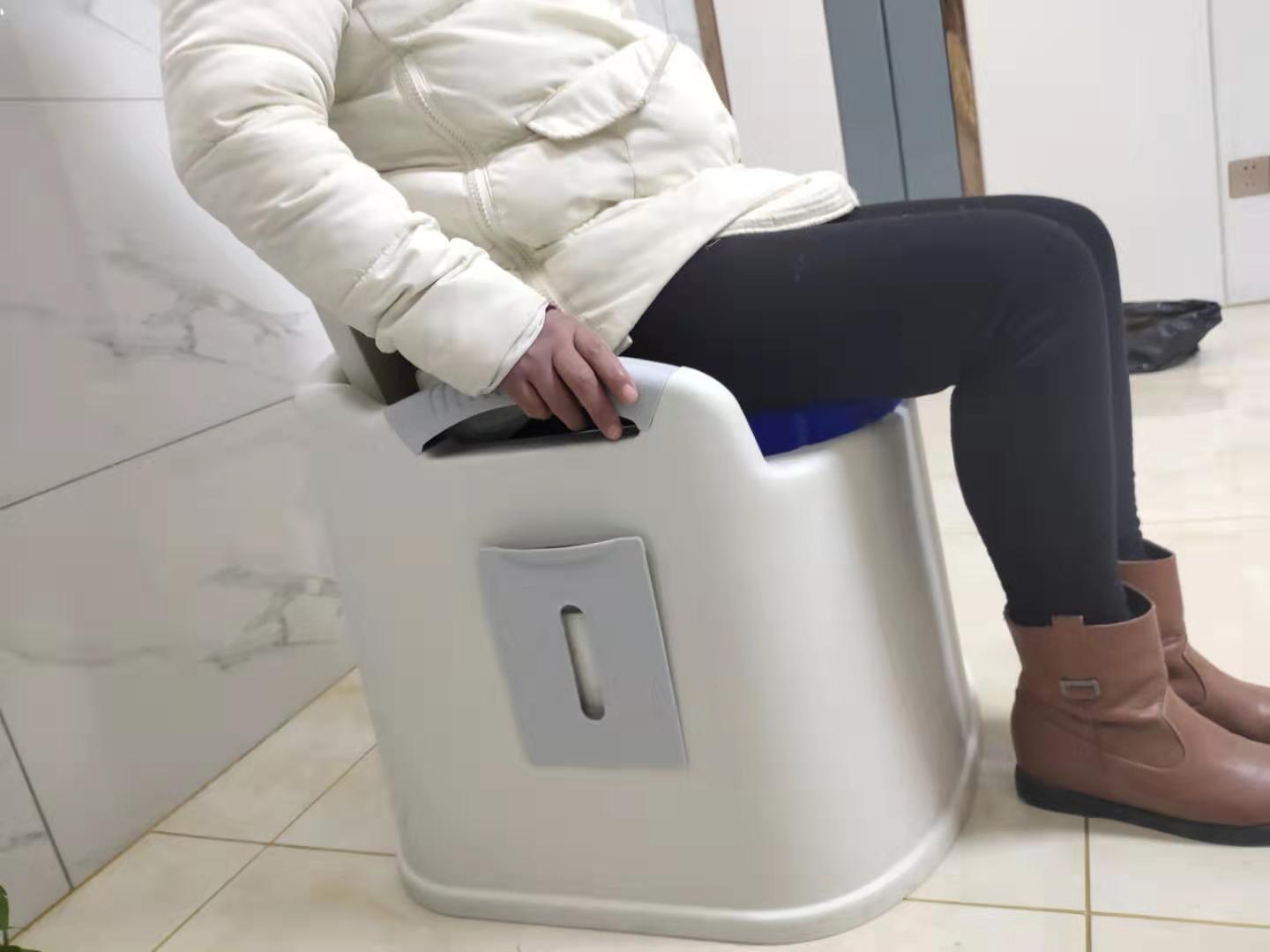 Removable toilet pregnant woman toilet home portable spittoon domestic adult elderly sitting stool urinating bedpan chair