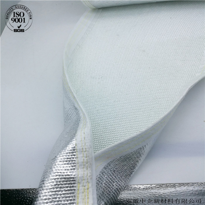 Gas gas pipe self-adhesive thermal insulation reflective aluminium foil glass fiber cloth buckle type fire protection bushing radiation-proof aluminum foil pipe