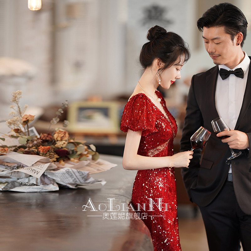 Red toast to the bride 2021 new wedding small taller engagement gown for the women's summer fish tail annual meeting