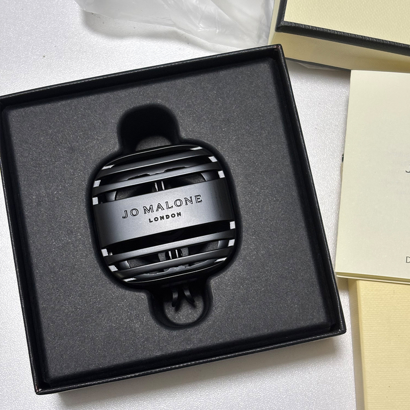 New Jo Malone Car Air Freshener, Exquisite and Compact Flameless Diffuser, Blackberry and Bay Leaf, Cypress and Grapevine