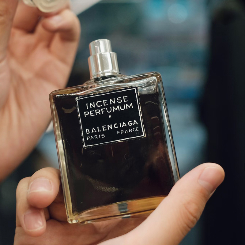 Balenciaga Haute Couture Perfume with Attitude, 100%待定 (Waiting for Confirmation) No. 10 Fragrance