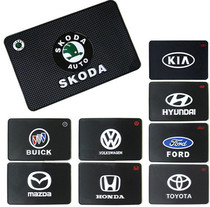 Car supplies car front ornaments mobile phone storage pad silicone center console perfume high temperature resistant anti-skid pad fixed