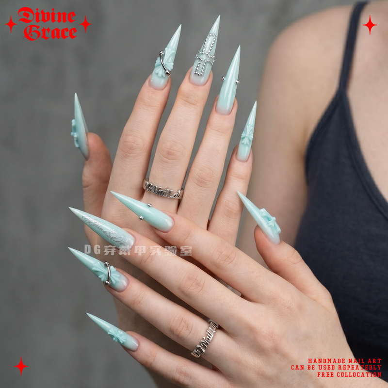 [Hot Girl Manicure] Summer Mint Ice Blue Embossed Cross Nail Art High-End Handmade Stunning Wearable Nails