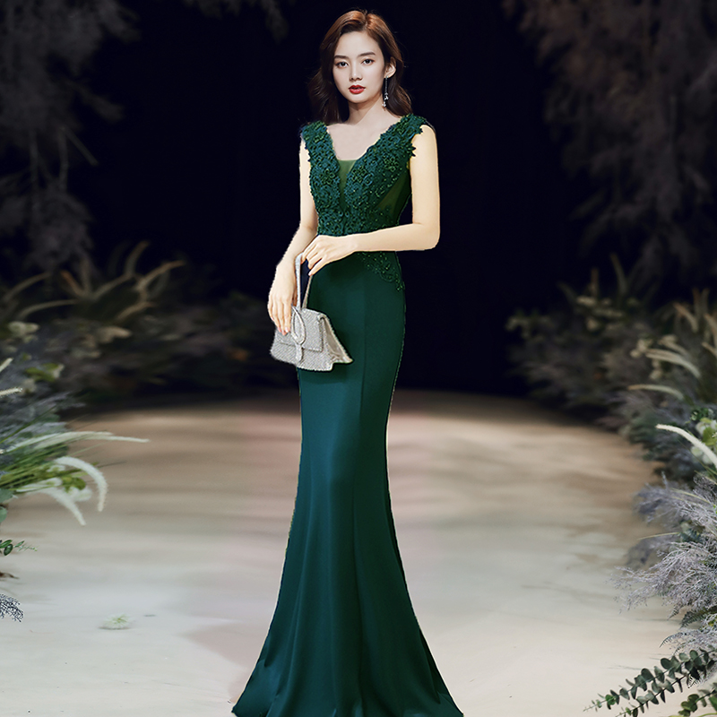  Dark green fishtail long+L   - $0.32 