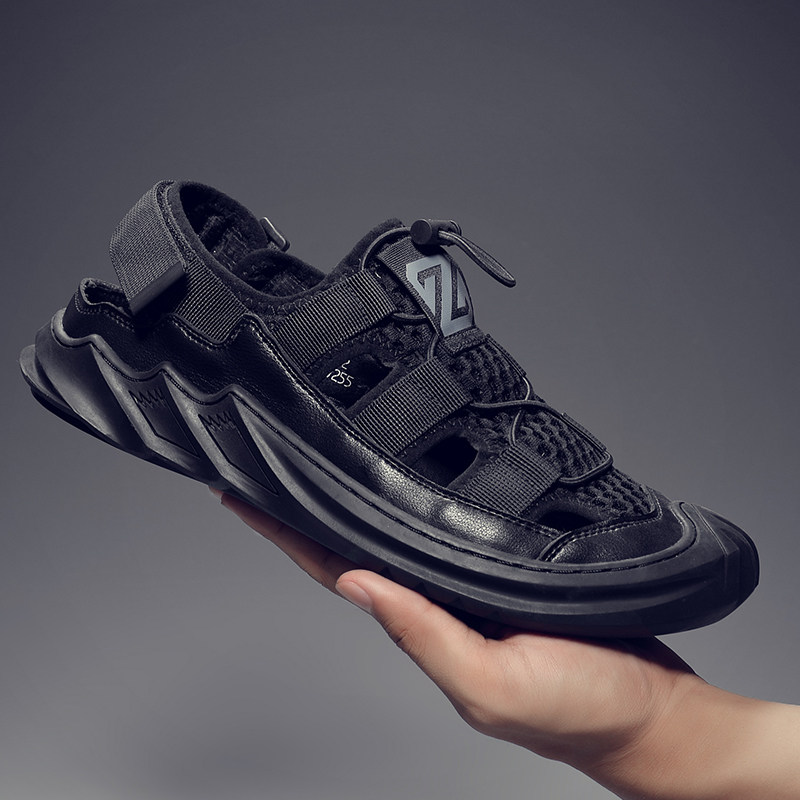 Sandals men's 2021 new summer cool drag trendy casual breathable outdoor sports beach men's senior Roman Baotou