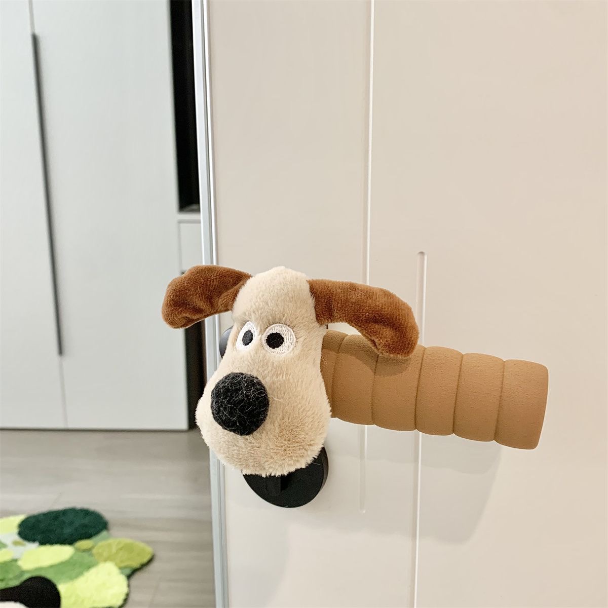 Door handle gloves cute children round protective sleeves New home warm baby decorations Anti-collision cushion jacket-Taobao