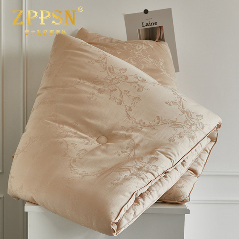 Italian ZPPSN Autumn Winter Warm Thickening Quilt Double Bedding All Season Universal Winter Quilt Soft Jacquard Quilt Core 