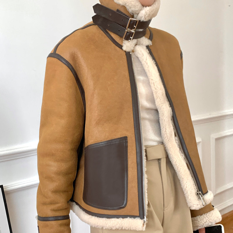 Locomotive fur integrated new female coat Scarna Lamb Fur Fur Short Han version Winter Anti-Season