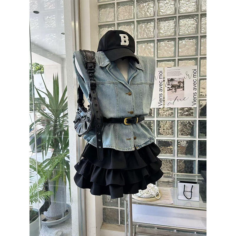 Denim Suit for Women 2026 Super Popular Summer Outfit Complete Set Petite Style Denim Vest Dress Two-Piece Set