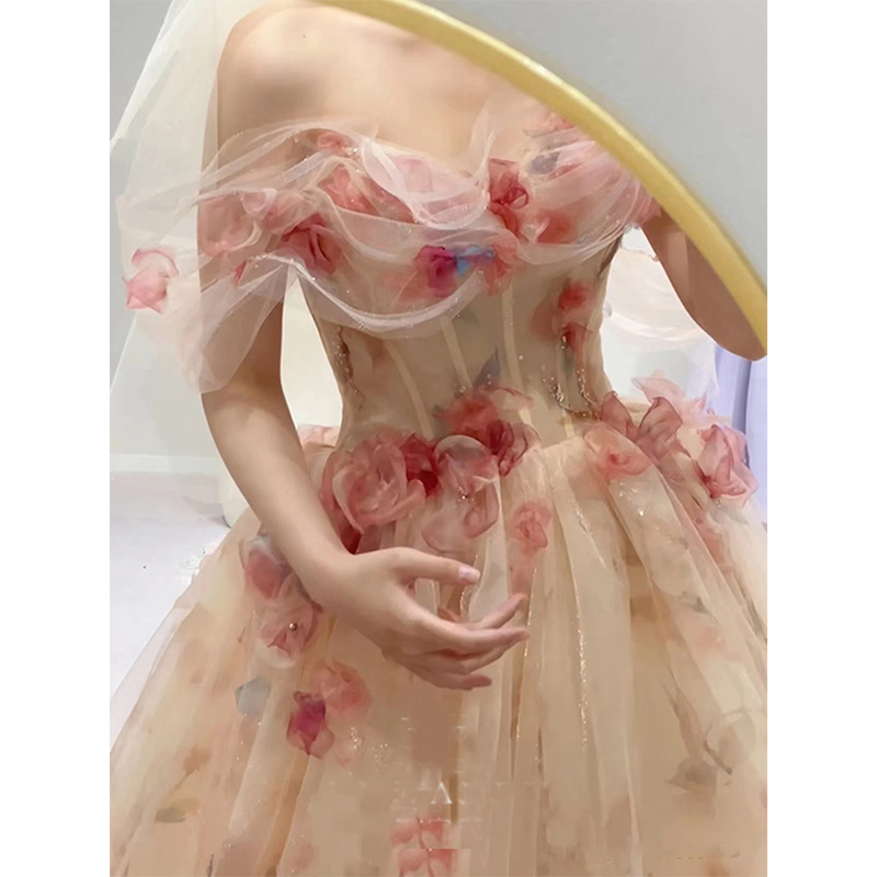 Evening dress for adults, elite archeological piano for princess, open shoulders Evening dress for adults, elite archeological piano for princess, open shoulders