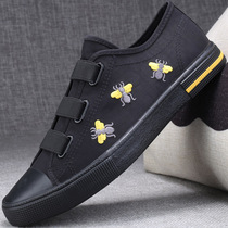Chinese style embroidered cloth shoes board shoes mens shoes summer breathable deodorant mens casual flat shoes old Beijing canvas shoes