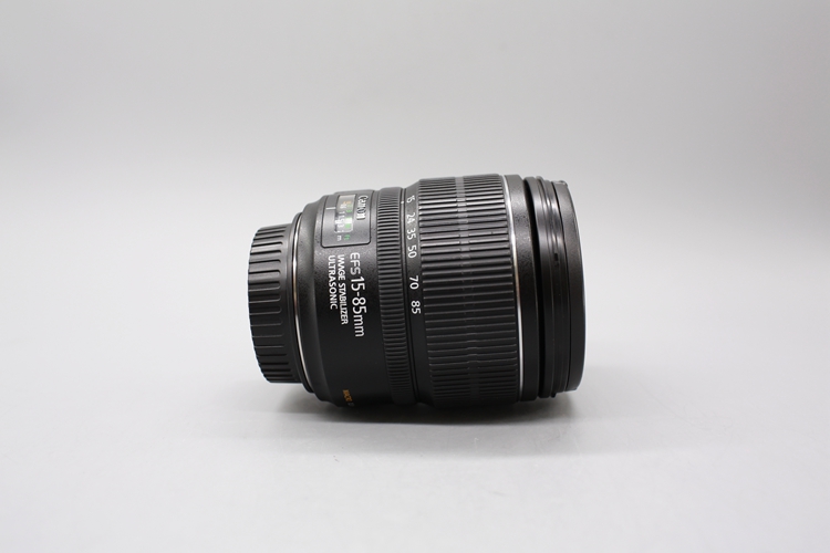 Có thể thay thế ống kính chống rung zoom góc rộng Canon 15-85 IS ống kính máy ảnh chuyên nghiệp cũ đã qua sử dụng 18-135